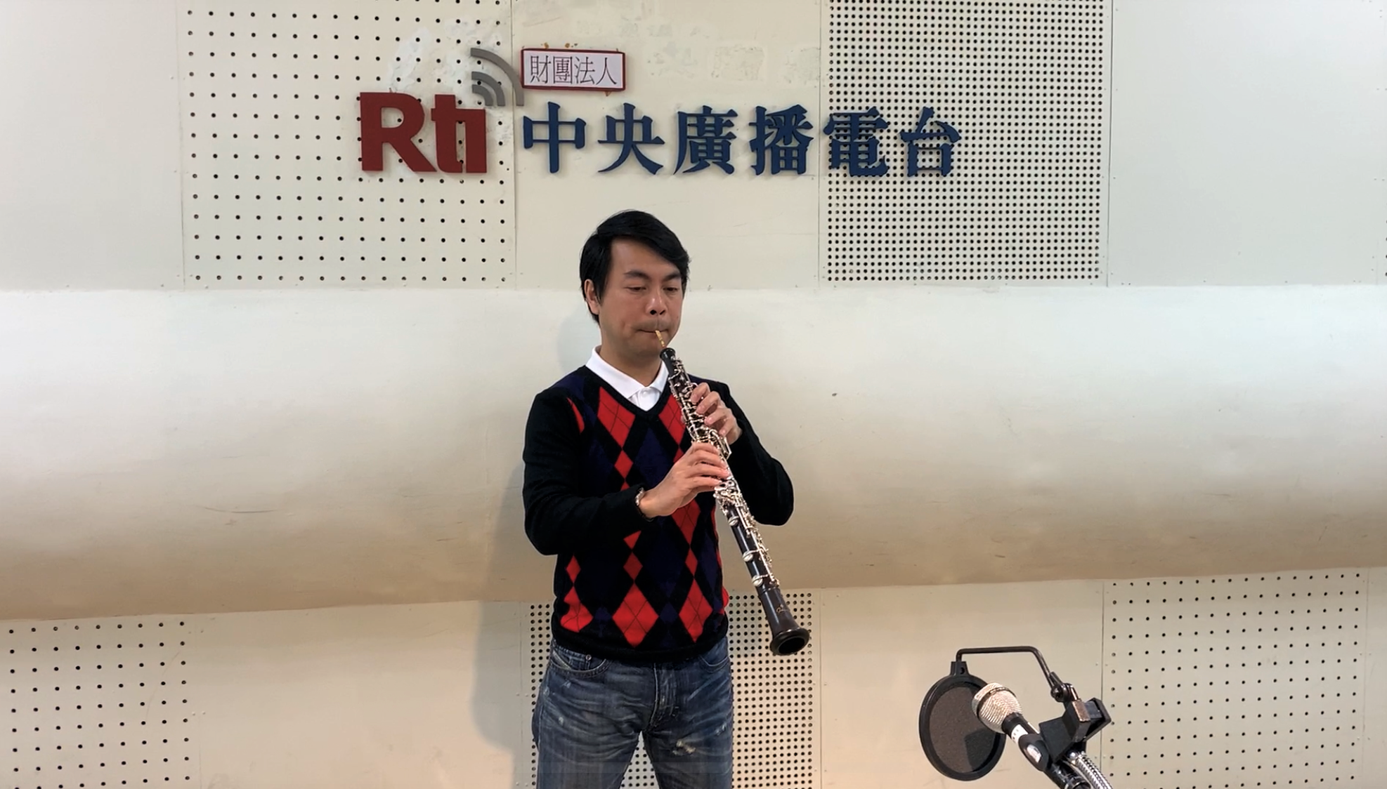 Nghệ sĩ kèn Oboe Nguyễn Hoàng Tùng: Đưa âm nhạc cổ điển đến gần hơn với khán giả (phần 1)