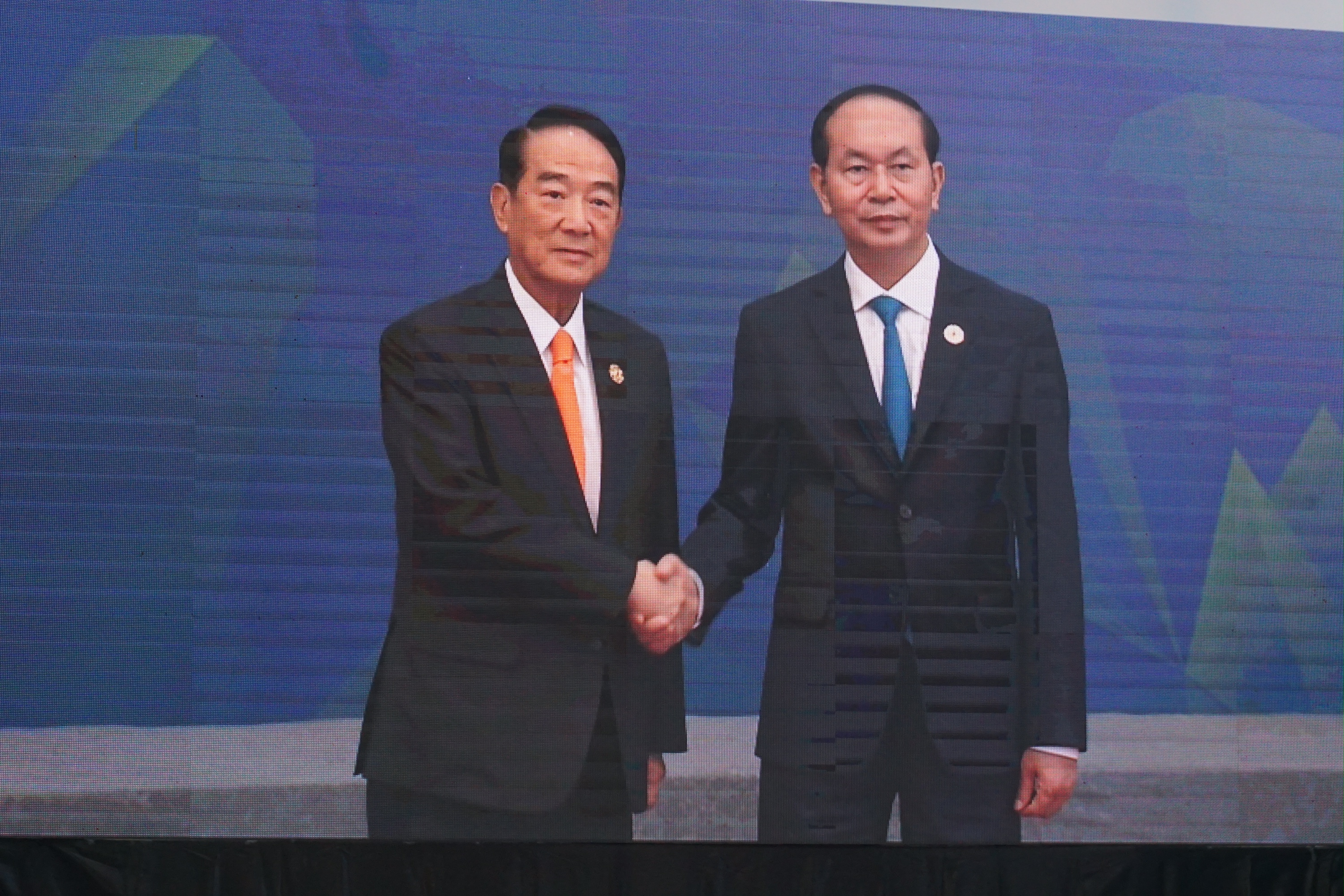Lễ đón các nhà lãnh đạo tham dự APEC-ABAC