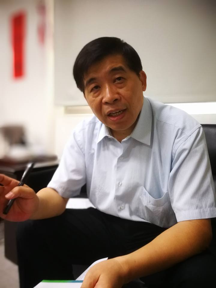 Trưởng thư ký chính quyền huyện Nam Đầu ô. Hồng Thụy Tri