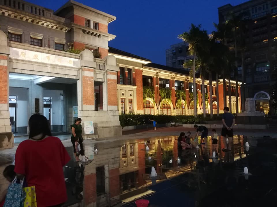 Theo dòng thời sự