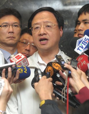 Thủ tướng Giang Nghi Hoa : Điều tra làm rõ động cơ của vụ đẫm máu trên xe điện Metro và đưa ra sự chế tài