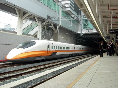 Có khả năng giảm giá vé xe lữa cao tốc vào đầu tháng 12 tới.