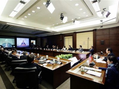 Tổng thống Mã Anh Cửu lần đầu tiên thông qua truyền hình trực tuyến tham dự cuộc họp với nghị sĩ EU.