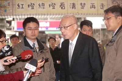 Ủy ban Trung Hoa lục địa phát biểu phát biểu lập trường nghiêm khắc và khiển trách nghệ sĩ Hoàng Anh trong sự kiện Chu Tử Du
