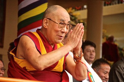 Đức Đạt Lai Lạt Ma: Nữ giới đảm nhiệm chức vụ lãnh đạo thì bạo lực sẽ ít đi.