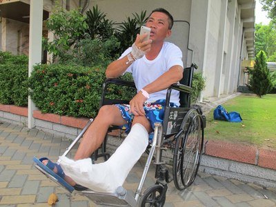 Văn phòng Kinh tế văn hóa Việt Nam tại Đài Bắc thăm hỏi người Việt bị thương trong vụ tên lửa bắn nhầm.