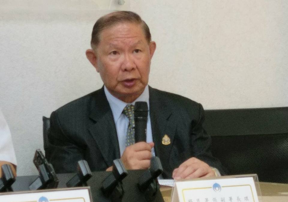 Đầu tháng 7, sân bay Cao Hùng bắt đầu thí điểm cho người nước ngoài qua cổng hải quan tự động.