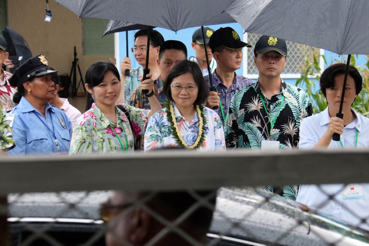 Tổng thống diễn thuyết tại quốc hội của Cộng hòa quần đảo Marshall, tuyên bố miễn Visa cho 6 nước bang giao ở Thái Bình Dương