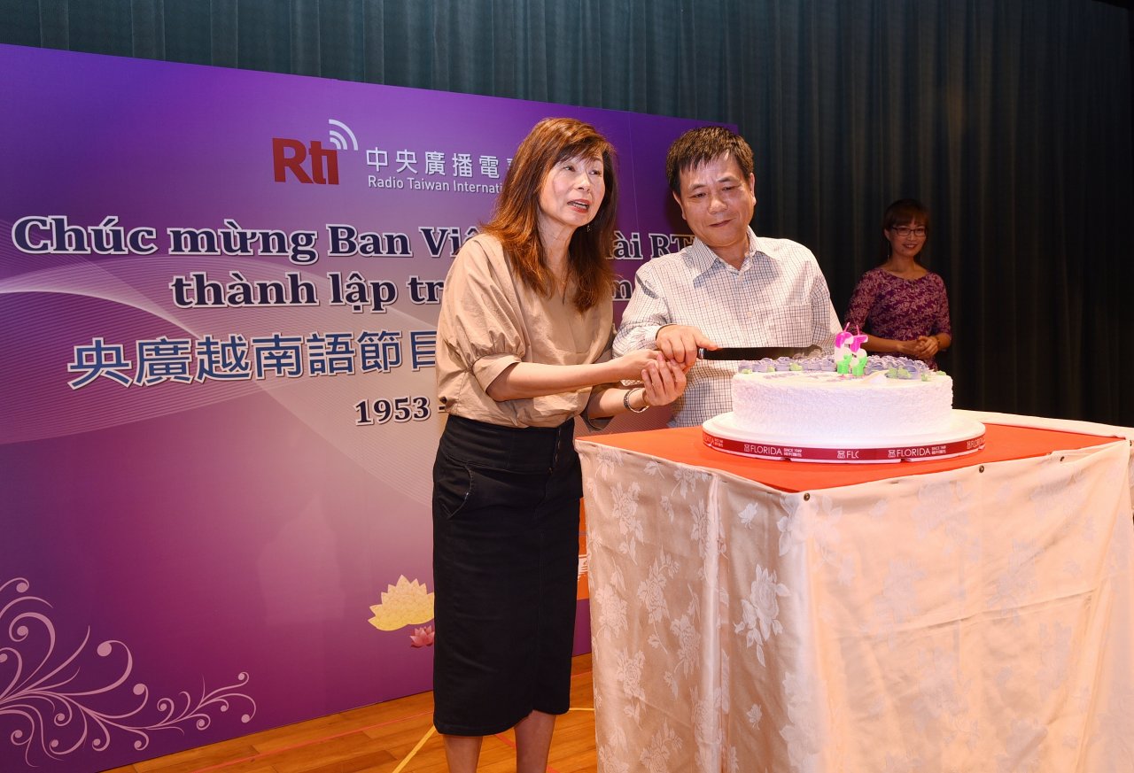 Thính giả Việt Nam cùng chúc mừng Ban Việt ngữ Đài RTI thành lập tròn 65 năm
