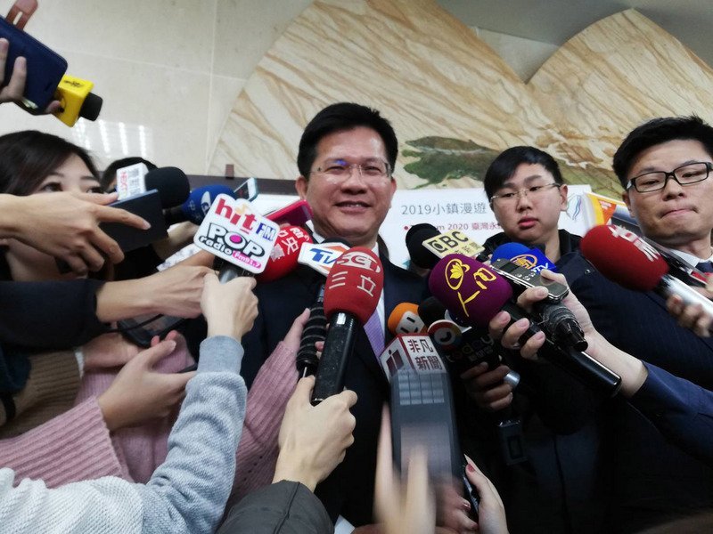 Ủy viên lập pháp đề xuất tàu cao tốc đi vòng quanh đảo, Bộ trưởng Lâm Giai Long: có thể sẽ phát triển dự án mở rộng về phía Nam Bình Đông