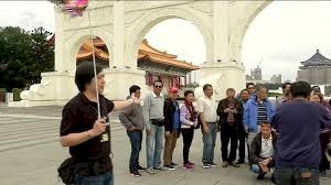 Sở Di dân e ngại việc khai thác du khách Đông Nam Á sẽ tăng lượng người cư trú quá hạn