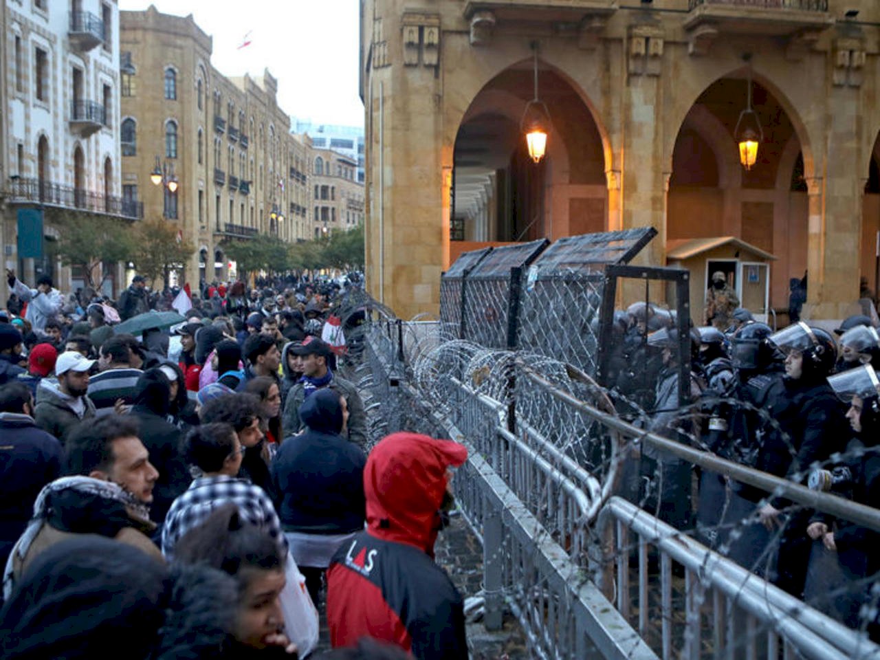 (Video) Vụ nổ Beirut. Người dân mất niềm tin vào chính phủ
