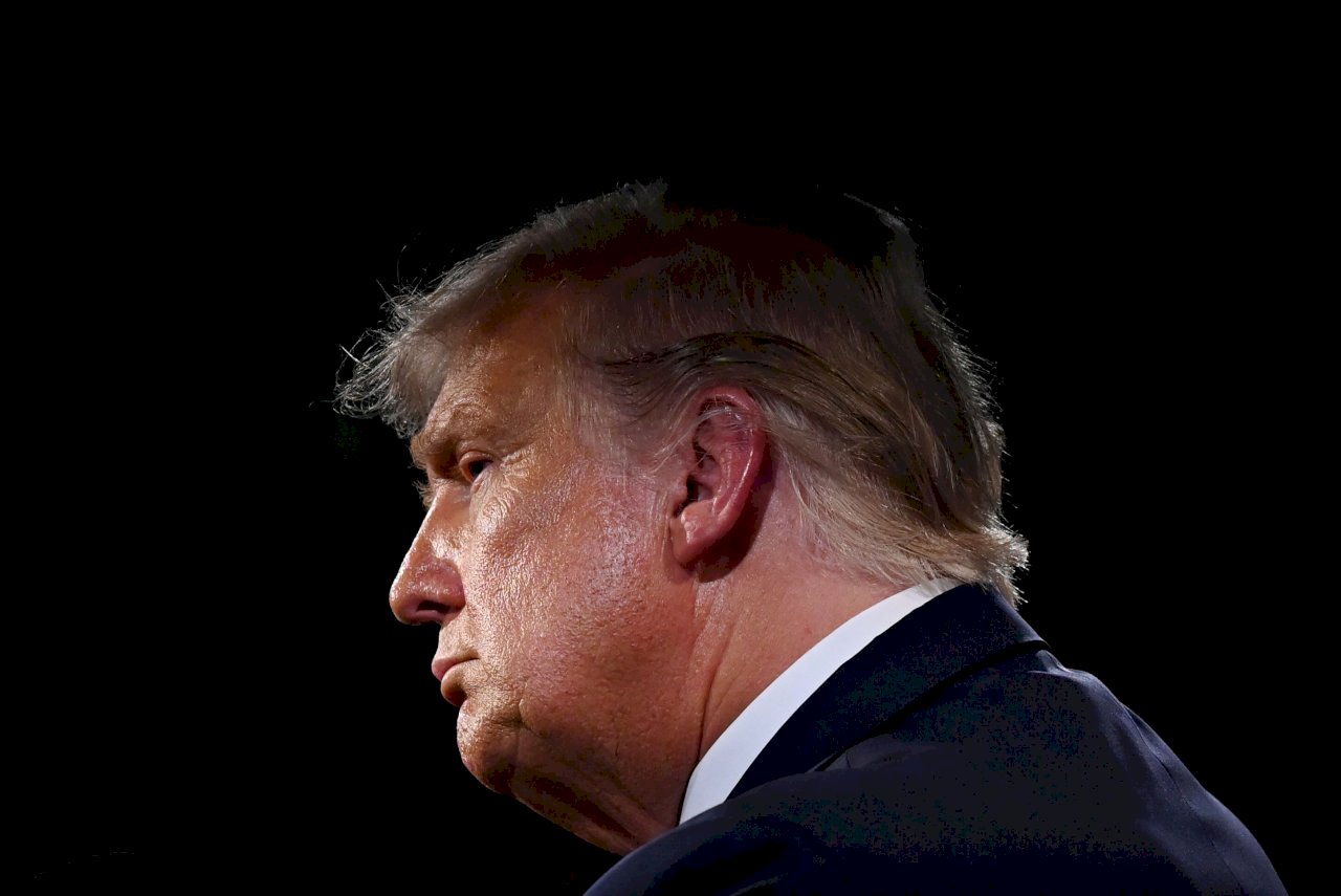 Tổng thống Donald Trump đã phủ quyết Luật chi tiêu quốc phòng, Bộ Ngoại giao Đài Loan: sẽ tiếp tục theo dõi mật thiết