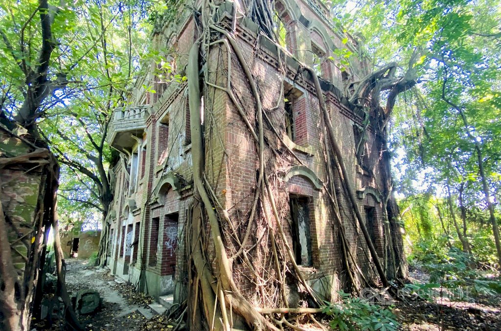 Một ngàn lẻ một câu chuyện 