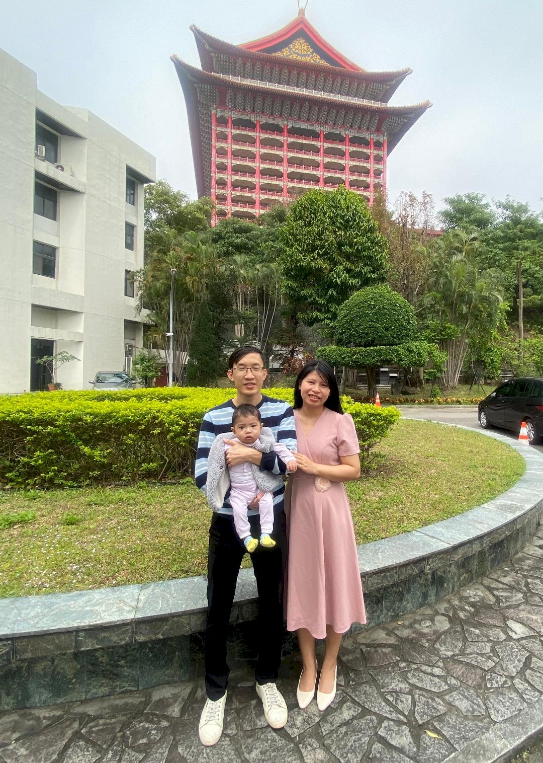 Bé trai người Việt Nam mới 10 tháng tuổi được ghép gan tại Đài Loan (1)