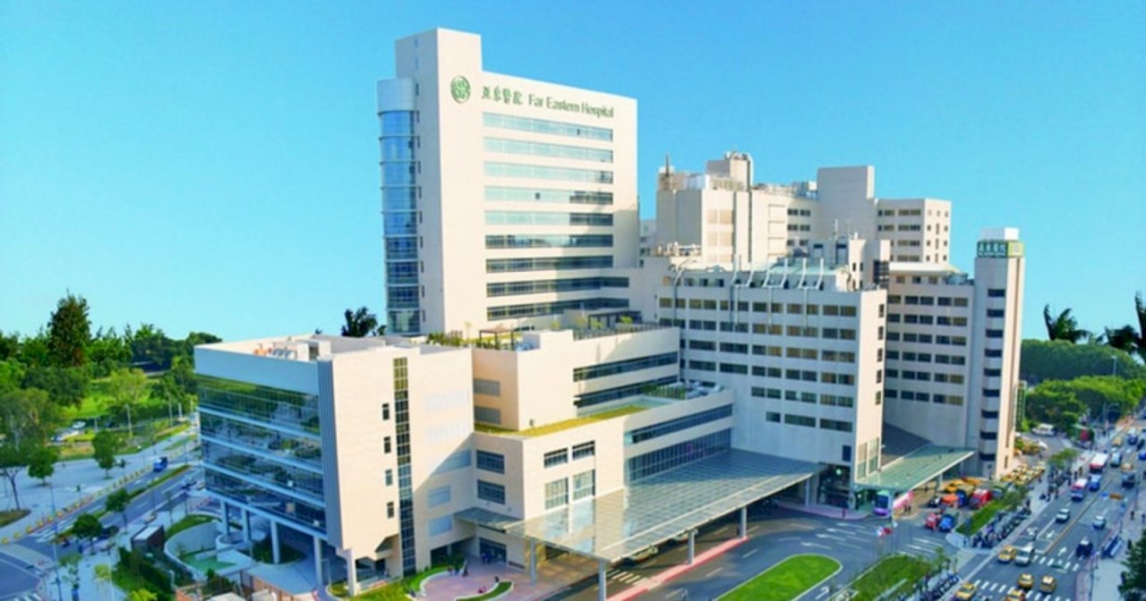 Bệnh viện Á Đông ở Tân Đài Bắc có 7 bệnh nhân và người chăm sóc bệnh nhân nhiễm Covid-19. Hầu Hữu Nghi : Nhân viên y tế đều có kết quả xét nghiệm âm tính, bệnh viện đ