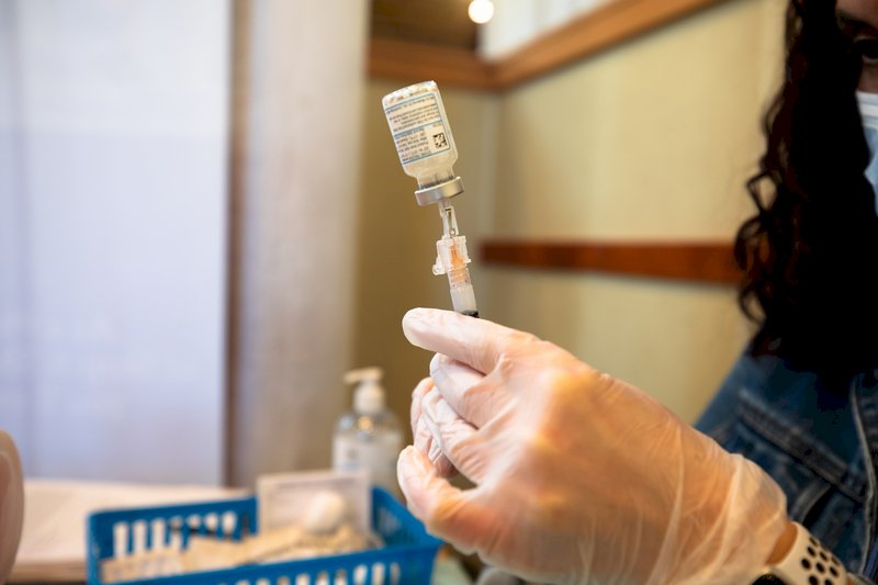 Bộ Ngoại giao bày tỏ sẽ tiếp tục cố gắng trong việc thương nghị mua Vaccine với Mỹ, Truyền thông Nhật đưa tin Tổng thống chỉ trích Trung Quốc cản trở Đài Loan mua Vaccine BNT