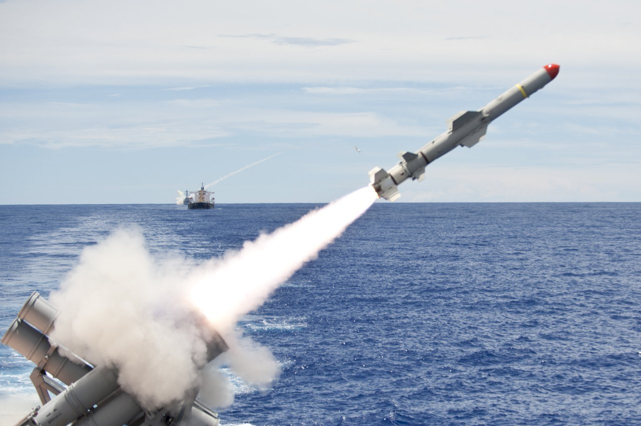 Đảm bảo sức chiến đấu của tên lửa Harpoon, hợp đồng bảo trì tên lửa Đài – Mỹ sẽ gia hạn đến năm 2025