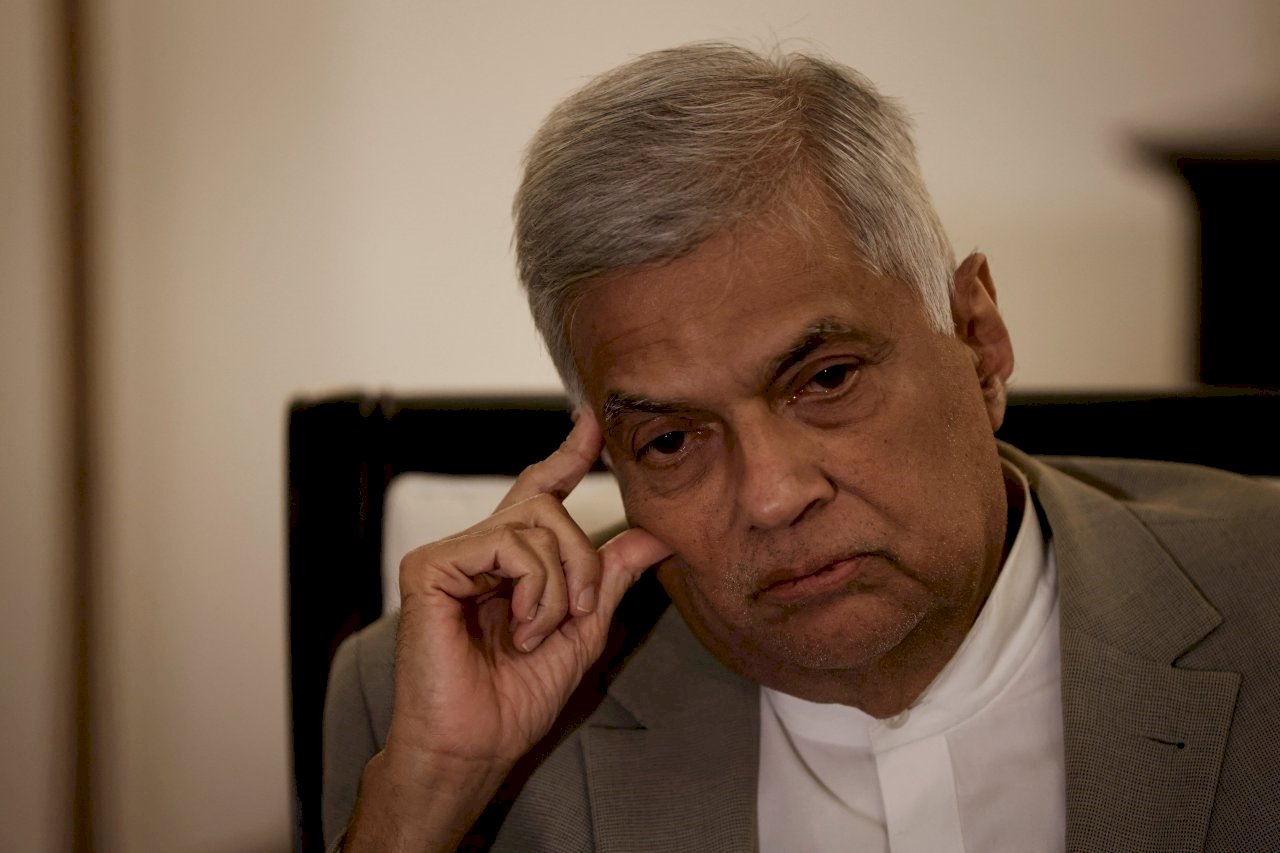 Thủ tướng Sri Lanka sẵn sàng từ chức để mở đường thành lập chính phủ mới có mọi đảng phái