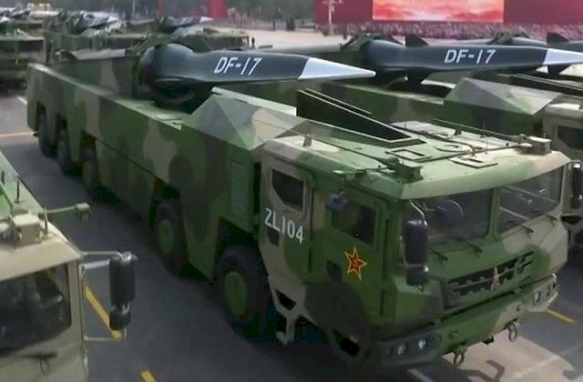 Bộ Quốc phòng: quân đội Trung Quốc bắn nhiều quả tên lửa đạn đạo Dongfeng ở khu vực biển Đông Bắc và Tây Nam Đài Loan