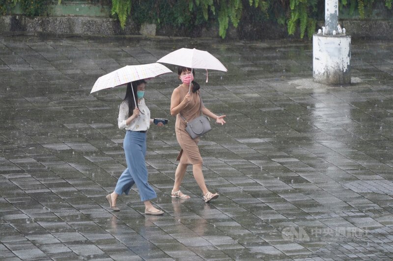 Từ ngày 5/10 Bắc bộ nhiệt độ xuống thấp, có mưa, Lễ Song Thập nhiệt độ dưới 21 độ C