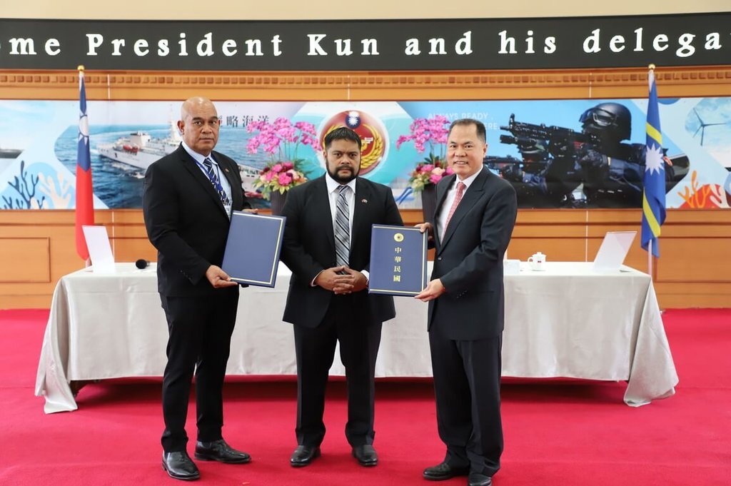 Tổng thống Nauru đến thăm Sở Tuần tra đường biển, thắt chặt giao lưu hợp tác hải dương giữa Đài Loan với Nauru