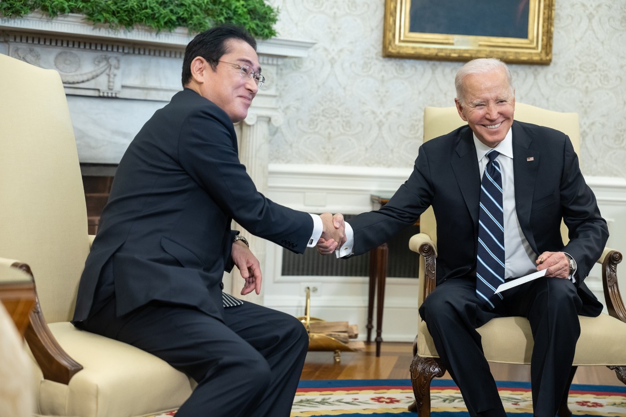 Thủ tướng Nhật Bản Fumio Kishida nhiều lần nhắc lại tầm quan trọng của hòa bình và ổn định ở eo biển Đài Loan