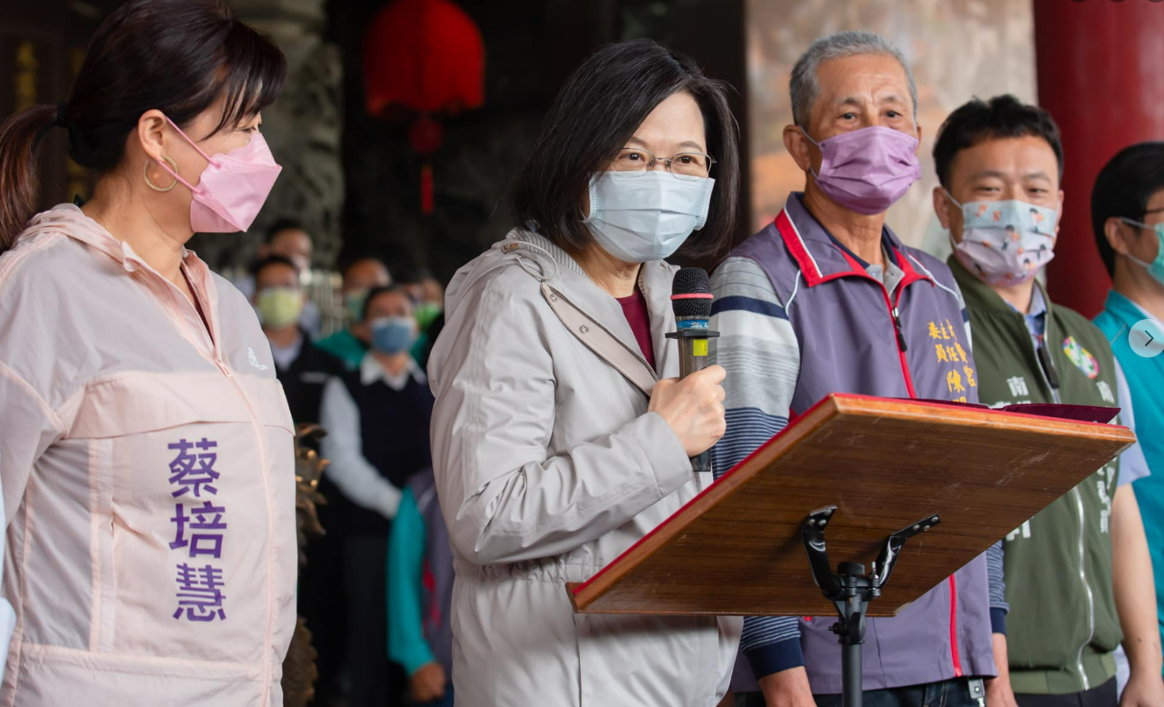 Đi chùa Daxian vào mùng 2 Tết. Tổng thống Thái Anh Văn: Cải thiện toàn diện hệ thống thủy lợi nông thôn