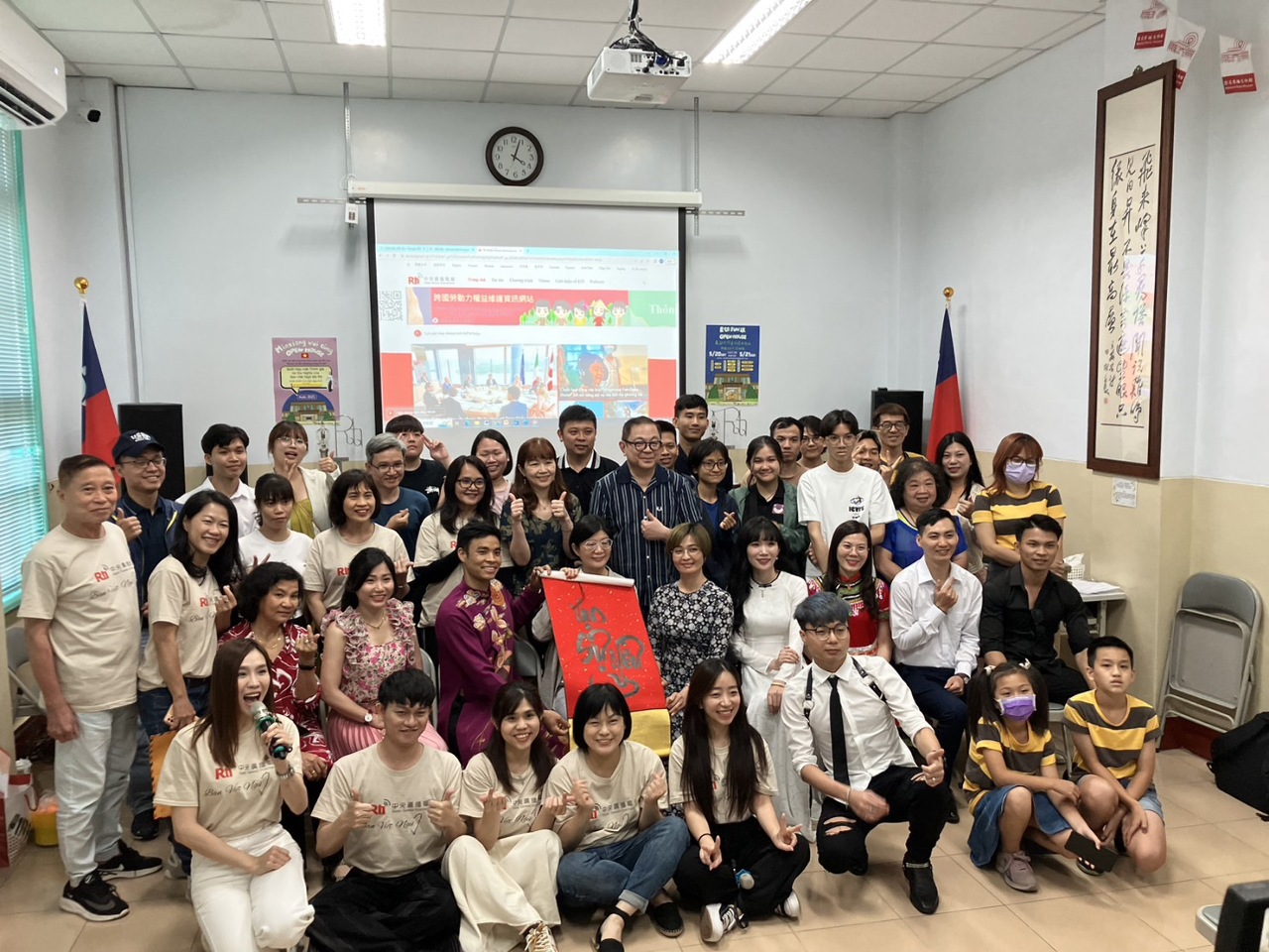 Kết thúc tốt đẹp sự kiện Minxiong FUN- OPEN HOUSE. Thính giả Ban Việt Ngữ đài Rti ra về trong luyến tiếc
