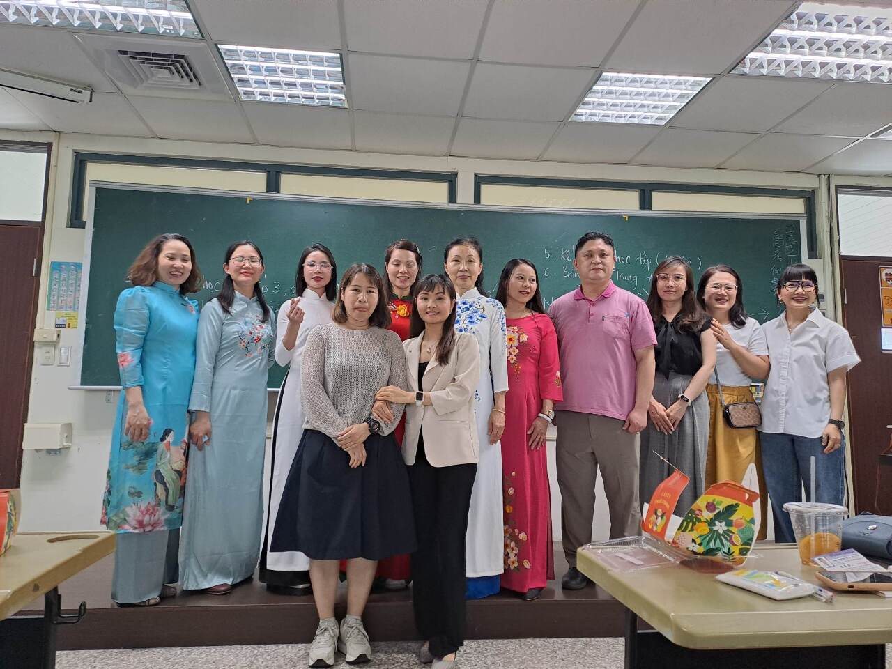 Đại học Kainan tổ chức hoạt động kỷ niệm 1 năm triển khai lớp chuyên ban dành cho người Việt