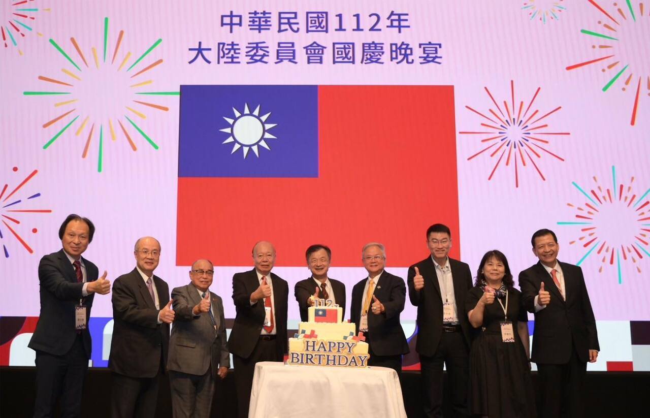 5 năm qua có hơn 50.000 người dân Hồng Kông, Macau được cấp thẻ cư trú tại Đài Loan