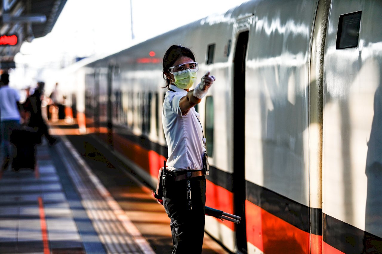 Triển khai bổ sung tạm thời các chuyến cao tốc từ ngày 3/11 trong mùa du lịch cao điểm cuối năm