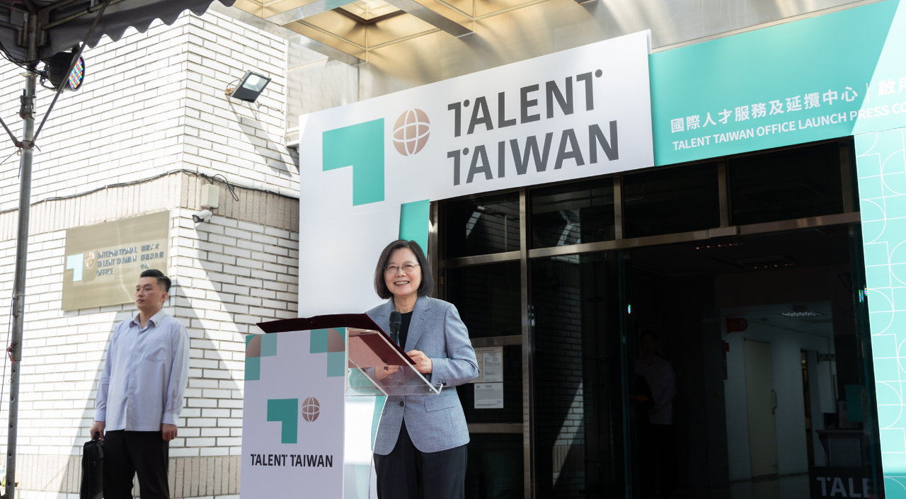 Khởi động “Trung tâm Talent Taiwan”, Tổng thống bày tỏ: chào đón những nhân tài người nước ngoài đến Đài Loan làm việc và sinh sống