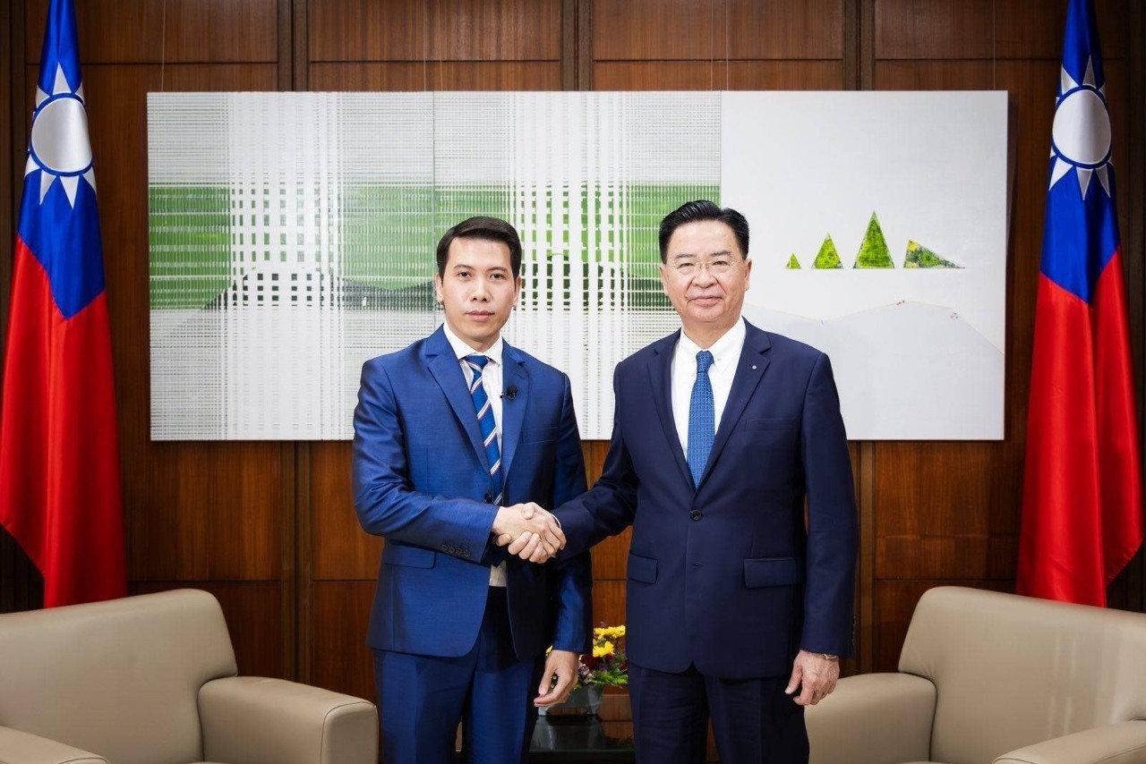 Chịu sức ép từ Trung Quốc, Đài truyền hình Công cộng Thái Lan gỡ bỏ chương trình phỏng vấn Ngoại trưởng Ngô Chiêu Nhiếp