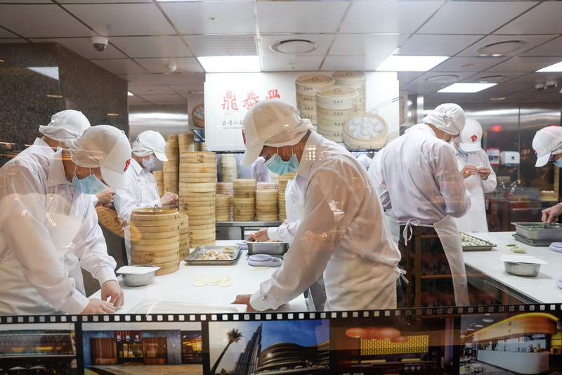 Nhà hàng trứ danh Din Tai Fung thông báo tăng giá bán một số món, mức tăng trung bình 6%