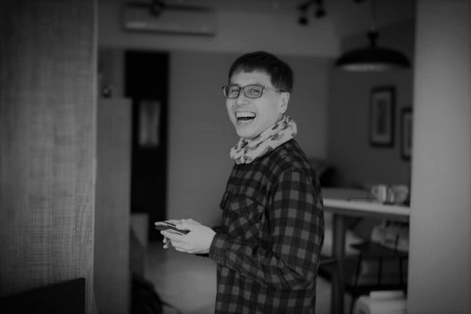 Nhạc sĩ Hà Hậu Hoa , người viết lời cho ca khúc “Người tình mùa đông” phiên bản tiếng Hoa qua đời, hưởng dương 58 tuổi
