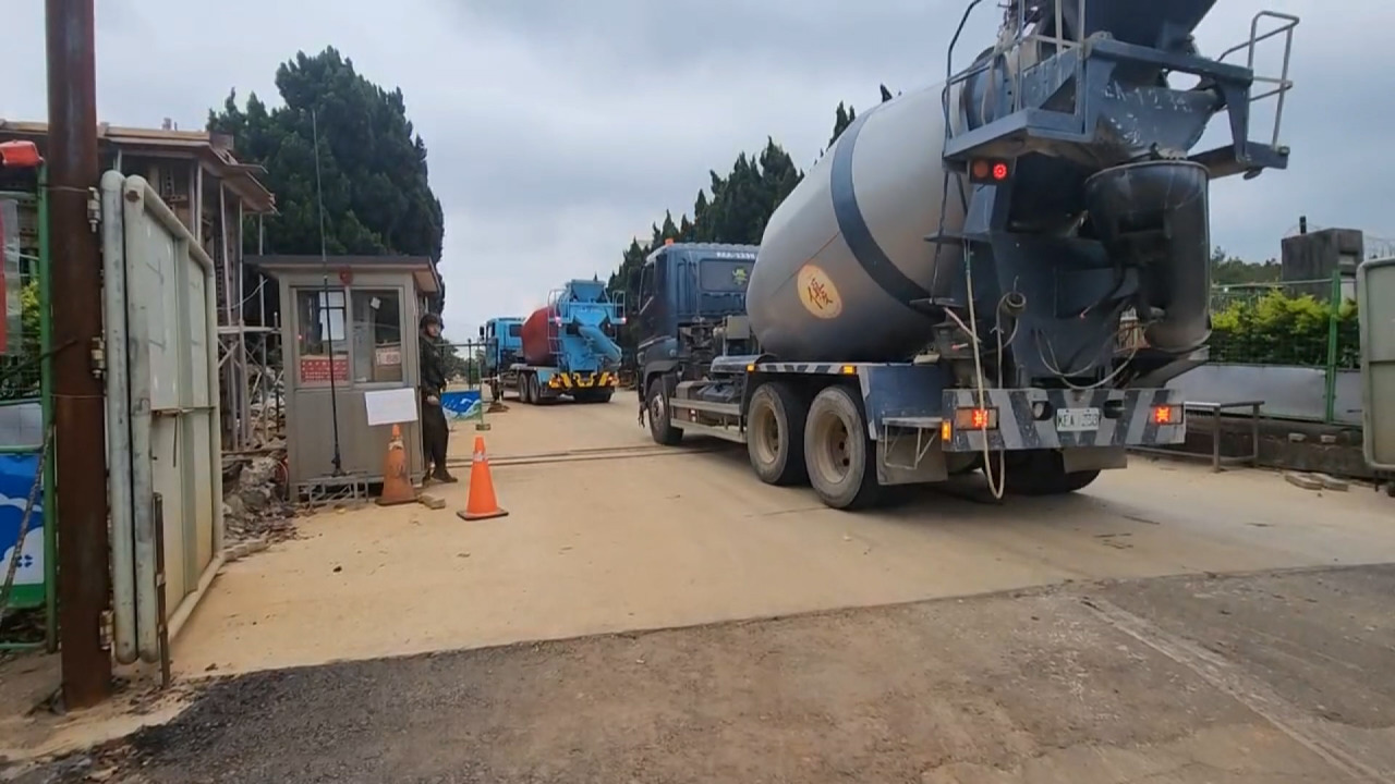 Nhà thầu công trình quân sự tuyển dụng lao động nước ngoài mất liên lạc, phạt nặng nhà thầu 660 nghìn Đài tệ