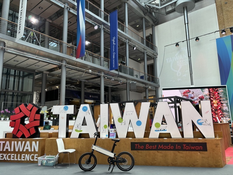 Hiệu ứng từ việc TSMC đặt nhà máy tại Đức, đông đảo doanh nghiệp lớn trong chuỗi cung ứng tham gia diễn đàn bán dẫn Đài Loan - châu Âu