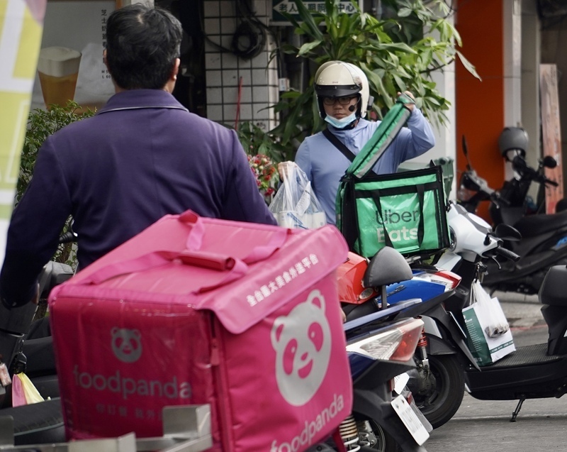 Ba lý do khiến Bộ Lao động Đài Loan không ủng hộ việc sáp nhập giữa Uber Eats và foodpanda