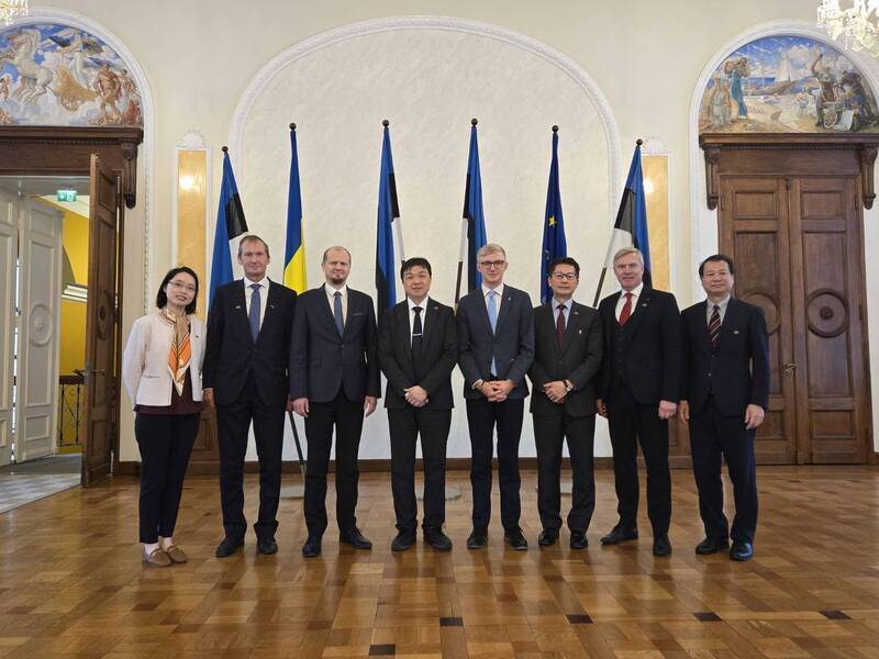 Uỷ ban Trung Hoa Lục Địa đối thoại với nghị sĩ Estonia, nhấn mạnh tầm quan trọng của hoà bình tại biển Đài Loan