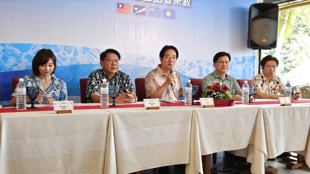 Đảng Dân Tiến bị nghi ngờ “ủng hộ thiết quân luật”? Tổng thống: Đài Loan không dễ dàng mới giành được dân chủ, kiên quyết không quay lại con đường cũ