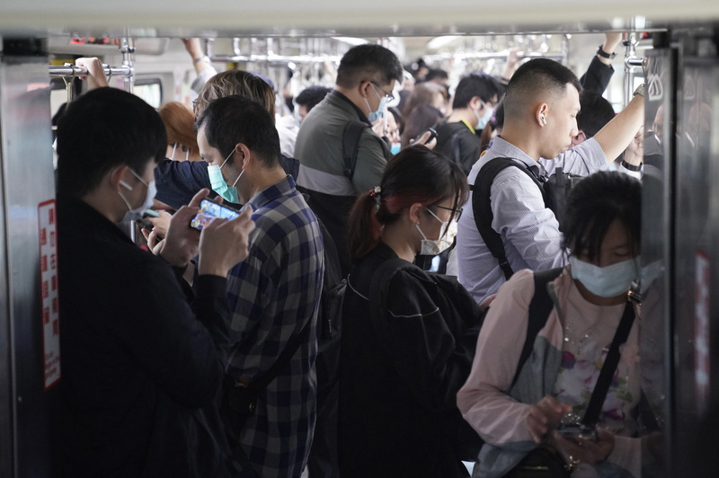 Đài Loan cùng lúc bùng phát nhiều loại virus, chuyên gia cảnh báo: tỷ lệ đeo khẩu trang giảm, nguy cơ dịch bệnh tiếp tục gia tăng