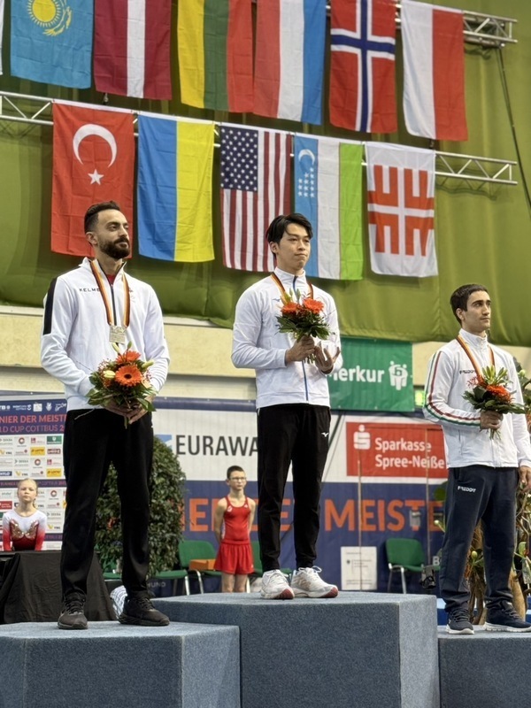 Giải World Cup Cottbus: Vận động viên thể dục dụng cụ Đài Loan Tiêu Hựu Nhiên giành huy chương vàng môn Ngựa Tay Quay