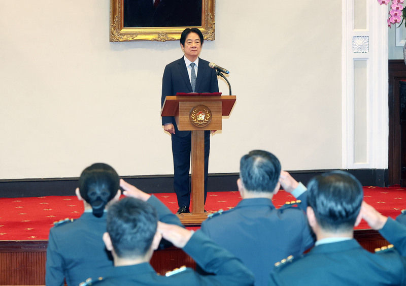 Tổng thống chủ trì lễ thăng cấp tướng lĩnh tháng 5, kêu gọi tăng cường công tác bảo vệ an ninh quốc phòng